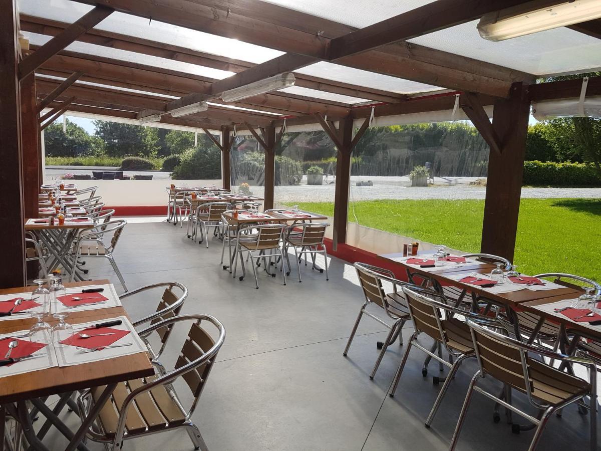 Auberge Le Guinefort Lehon Ngoại thất bức ảnh
