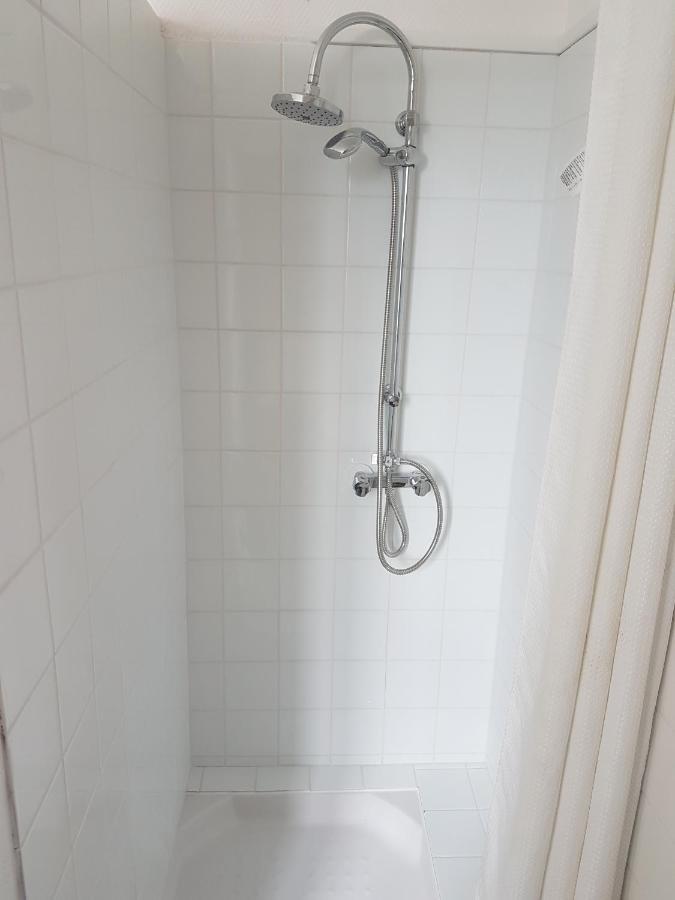 Auberge Le Guinefort Lehon Ngoại thất bức ảnh